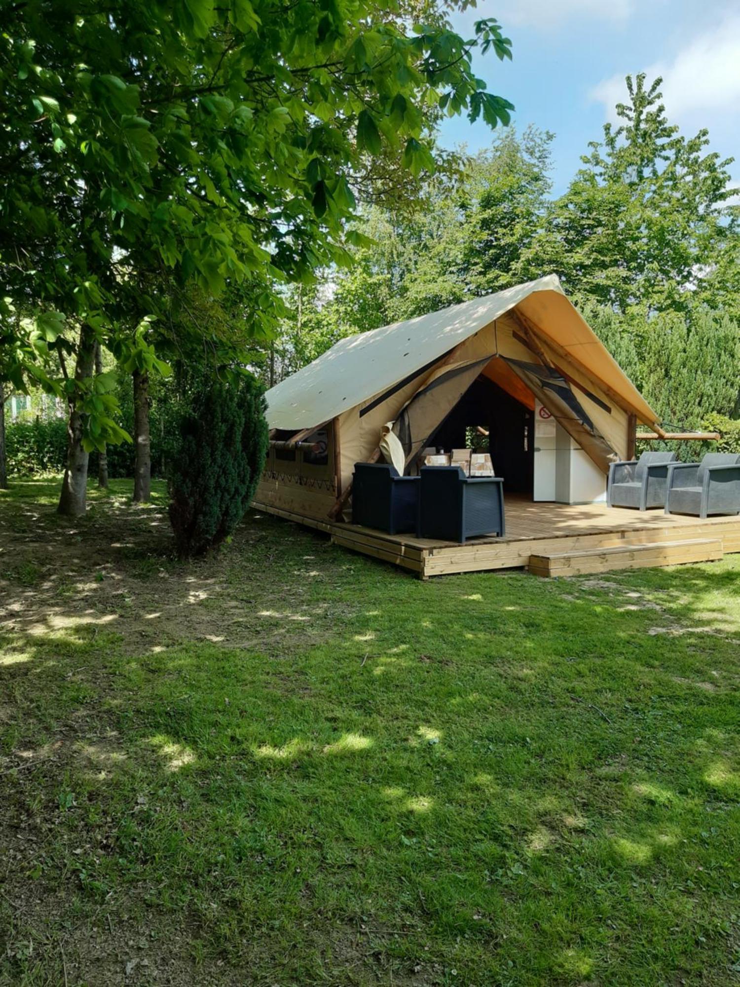 Camping Pommiers Des Trois Pays Licques Exterior foto